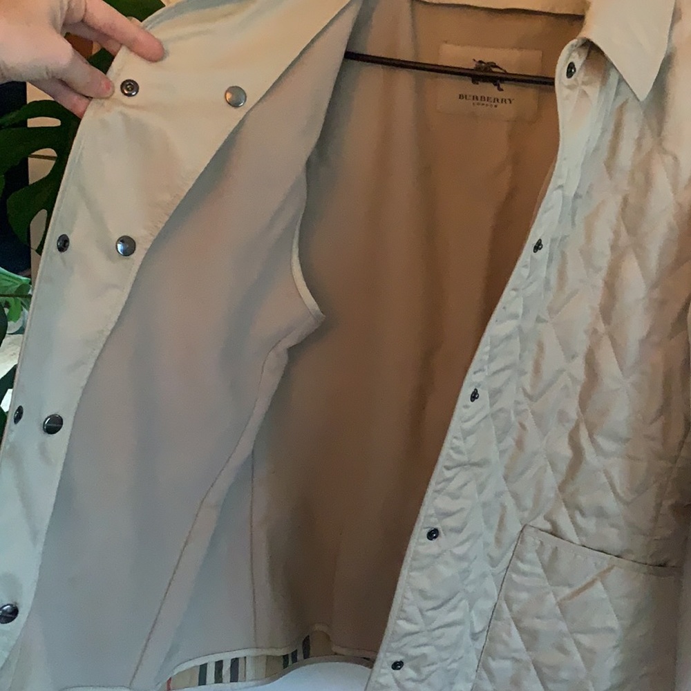 Burberry Quilted Jacket (Khaki) - Picture 11 of 14